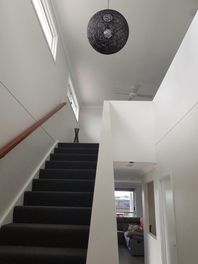 Hampton Homestay Palmview Екстериор снимка